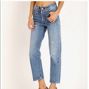 Levi’s wedgie straight denim